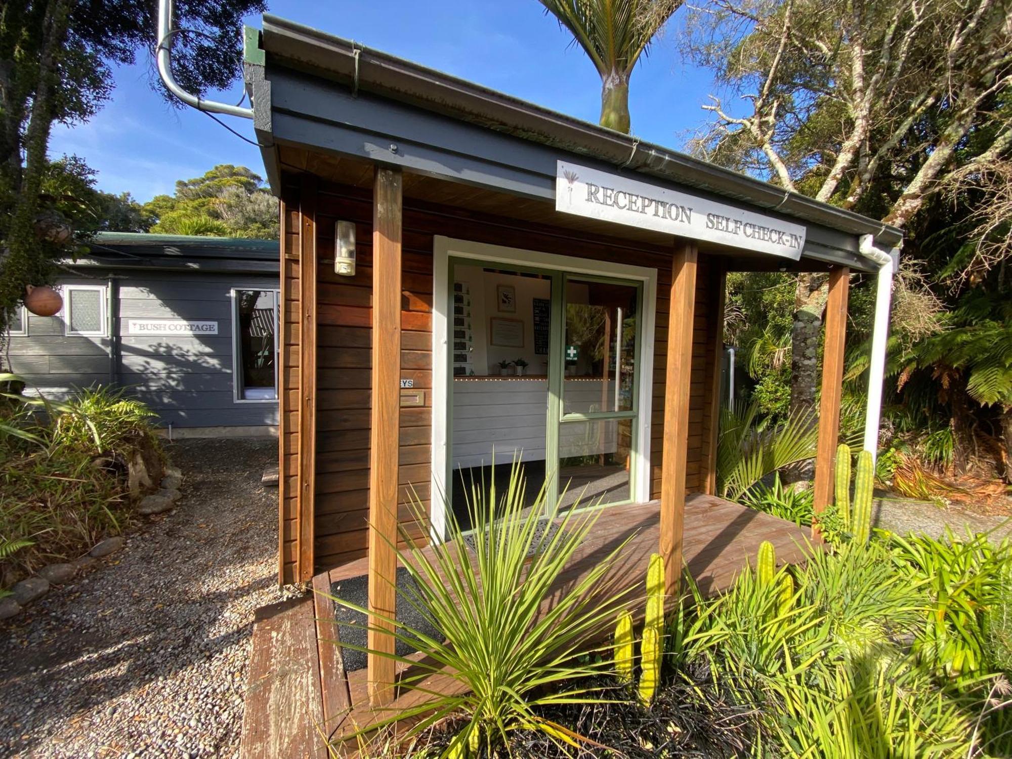 Paparoa Park Motel ปูนาไกกิ ภายนอก รูปภาพ