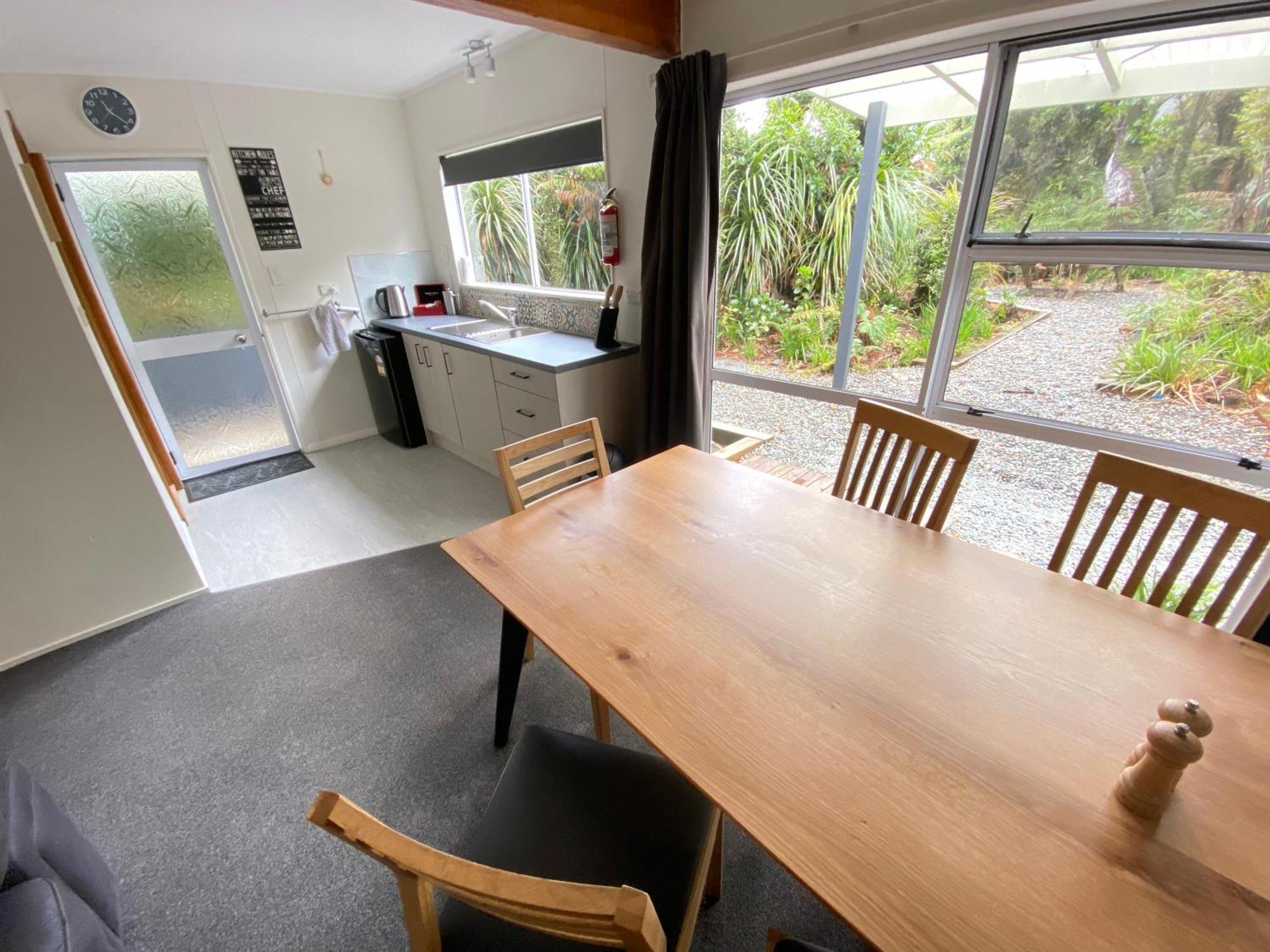 Paparoa Park Motel ปูนาไกกิ ภายนอก รูปภาพ