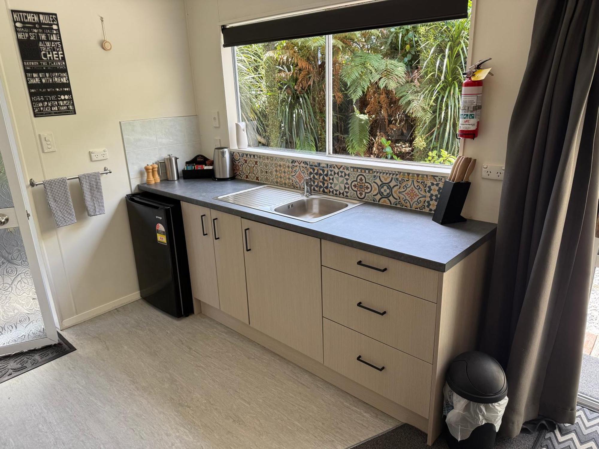 Paparoa Park Motel ปูนาไกกิ ภายนอก รูปภาพ