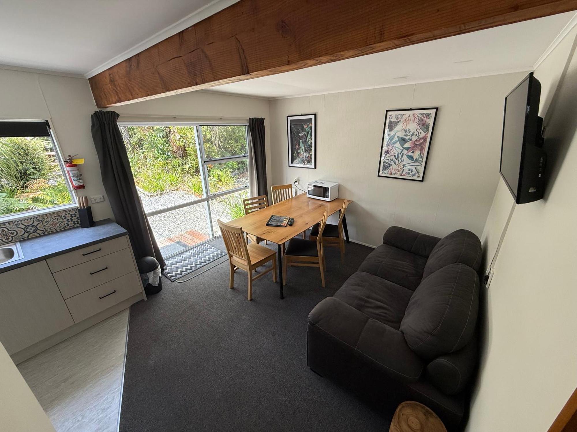 Paparoa Park Motel ปูนาไกกิ ภายนอก รูปภาพ