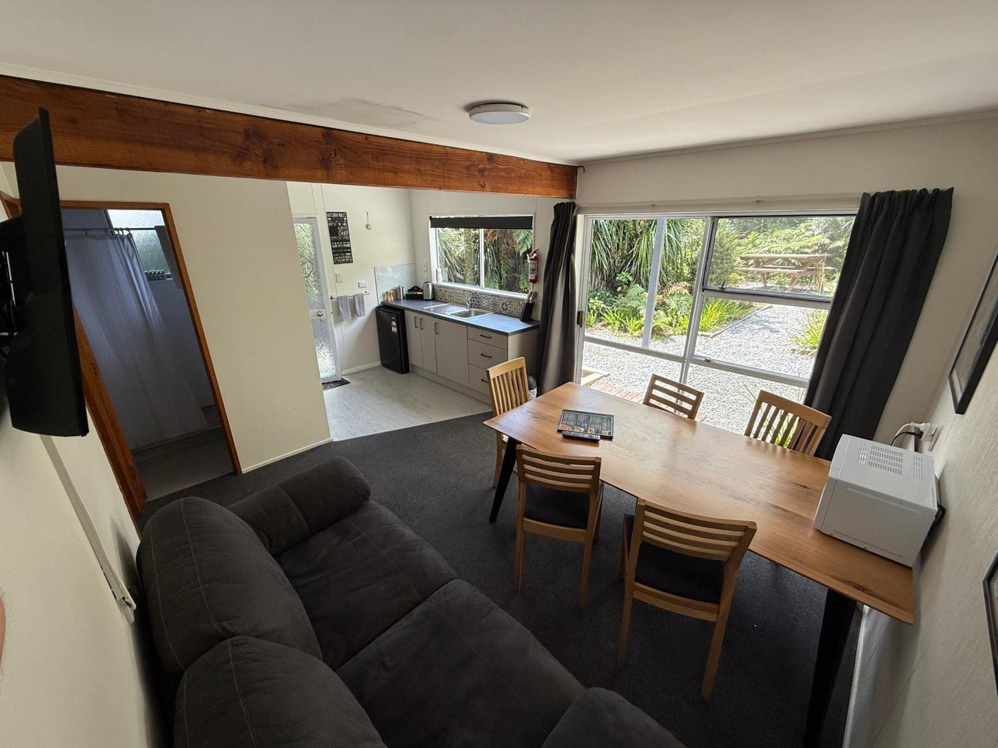 Paparoa Park Motel ปูนาไกกิ ภายนอก รูปภาพ